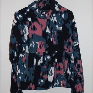 North Face turtleneck